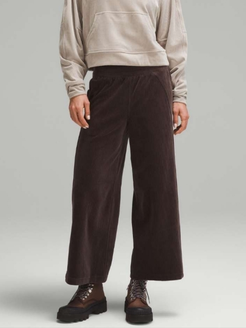 NWT Lululemon Scuba Mid-Rise Wide-Leg Crop *Velvet Cord In Espresso